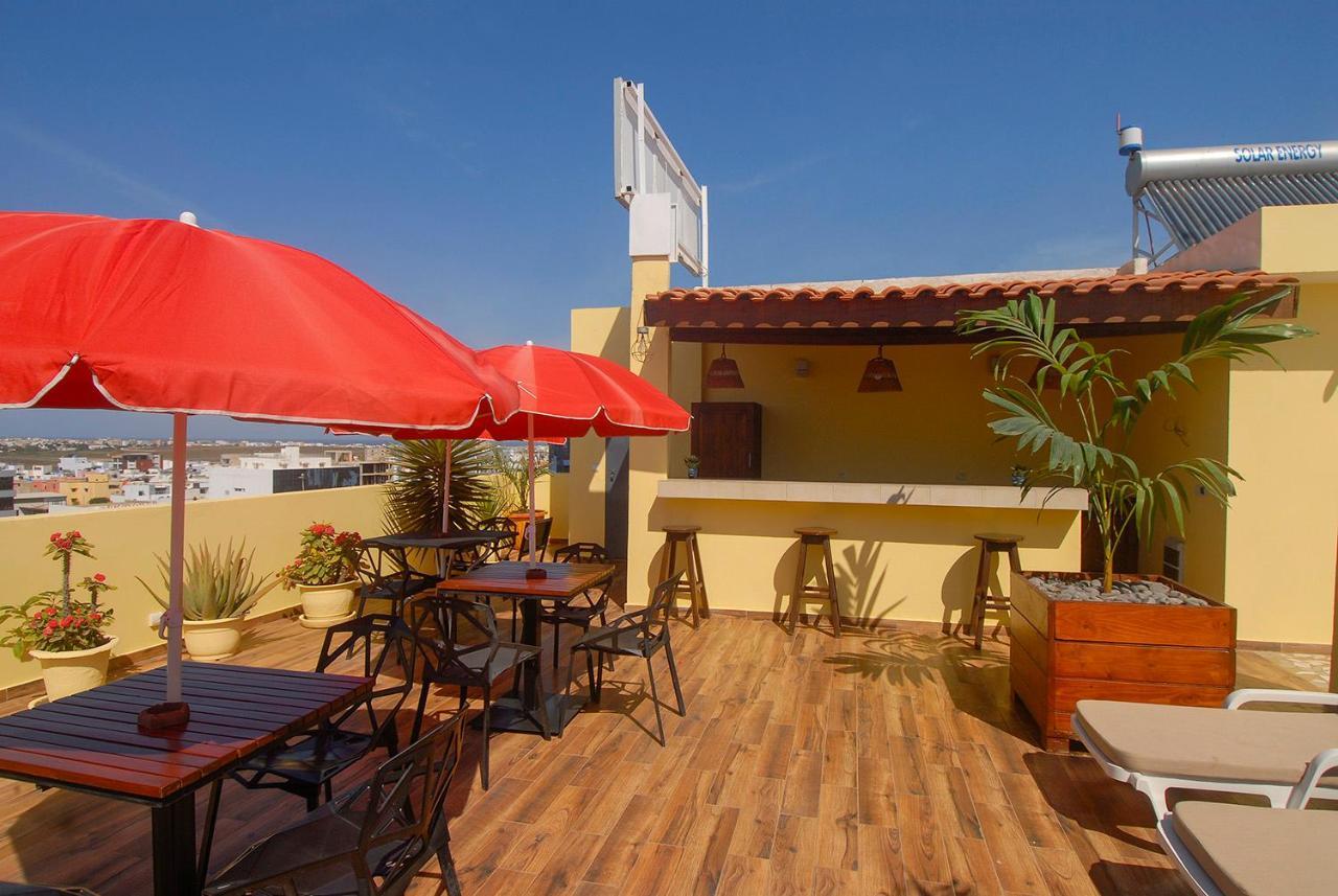 Hotel Clair De Lune Dakar Exterior photo
